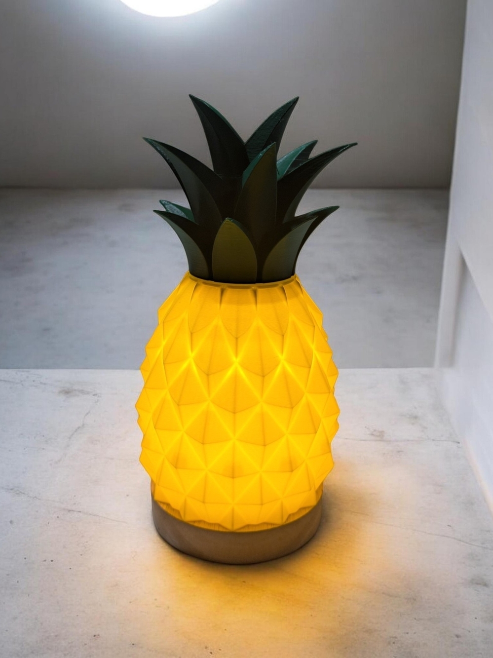 Pineapple Table Lamp! USB LED